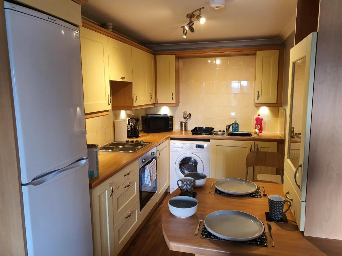 The Bell Apartment. Modern, Stylistic & Luxurious Falkirk Kültér fotó